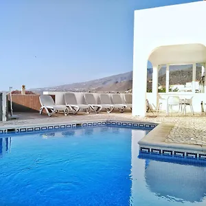  Villa Beautiful - 4 Bedrooms, Heated Pool, 2 Priv Car Park Places, Fibre Net, Tv Channels